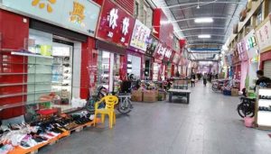 Sang Quảng Châu, Trung Quốc để nhập giày Trung Quốc