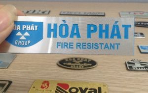 tem dán sản phẩm bằng nhôm