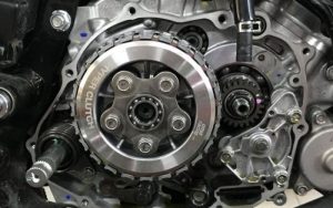 nguyên lý hoạt động của côn xe máy